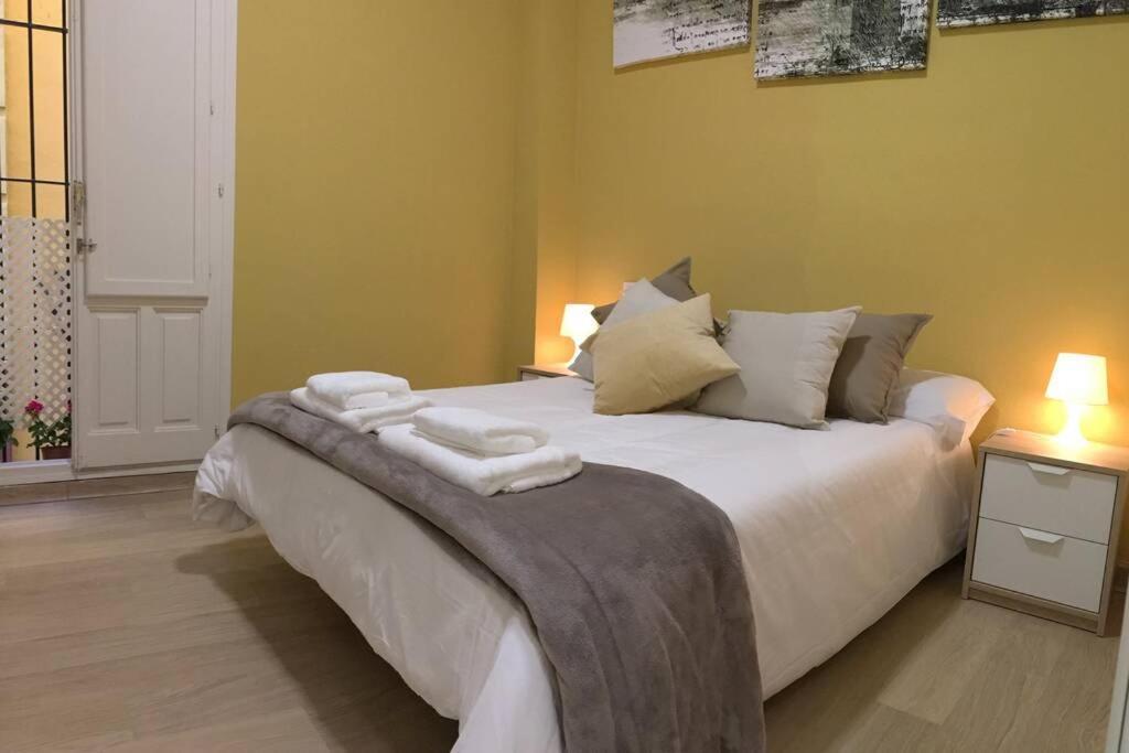 Cozy And Well Located Apartment In The Center Of 塞维利亚 外观 照片