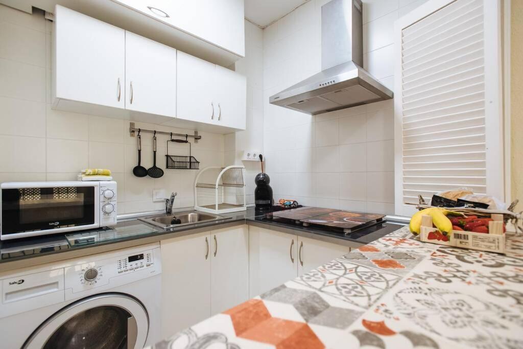 Cozy And Well Located Apartment In The Center Of 塞维利亚 外观 照片
