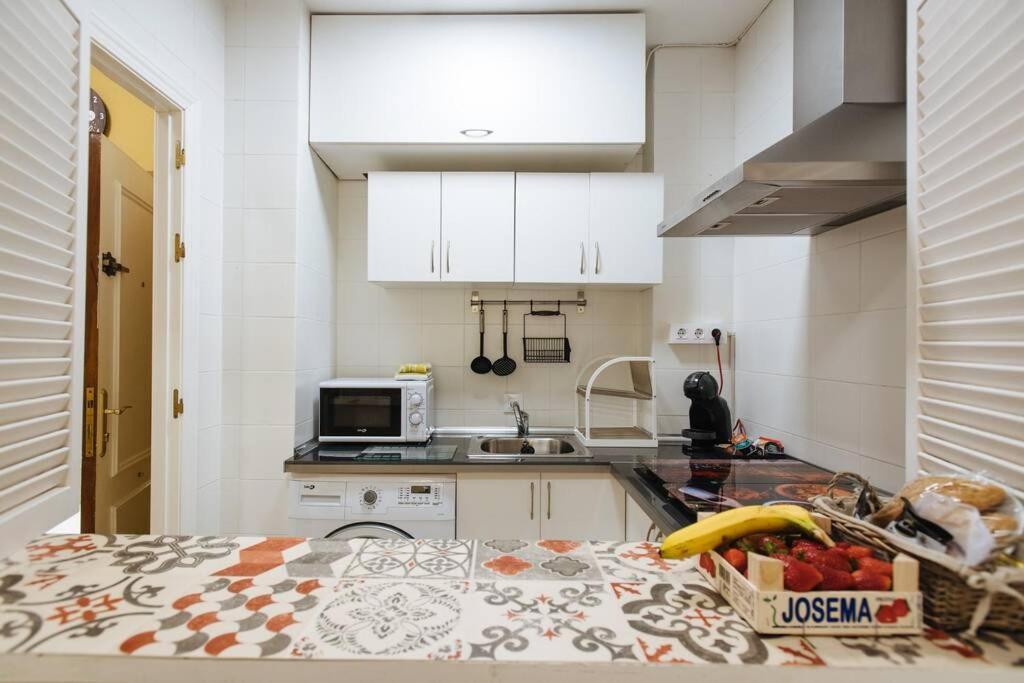 Cozy And Well Located Apartment In The Center Of 塞维利亚 外观 照片